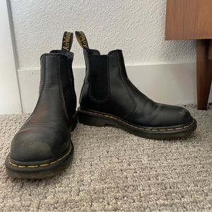 Dr. Martens Chelsea Boots